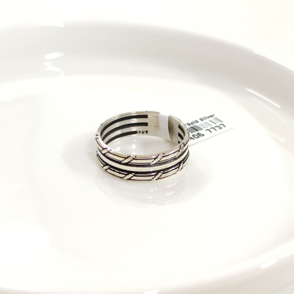 7,50 MM GÜMÜŞ DESENLİ OKSİTLİ ALYANS YÜZÜK