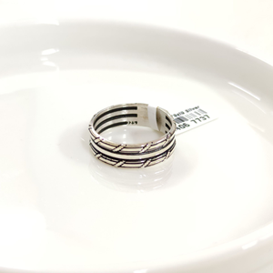 7,50 MM GÜMÜŞ DESENLİ OKSİTLİ ALYANS YÜZÜK