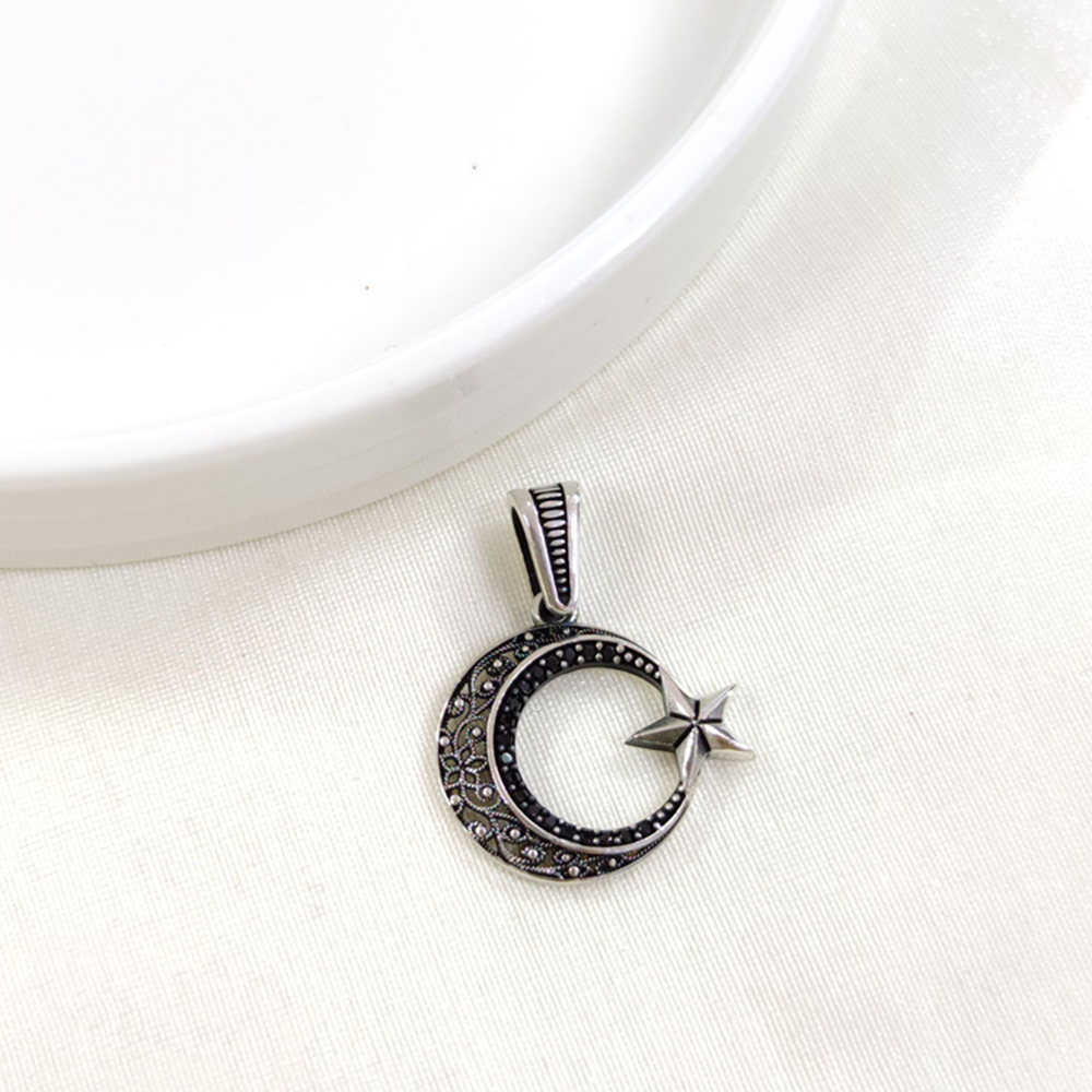 OKSİTLİ AY YILDIZ GÜMÜŞ KOLYE UCU 2 CM