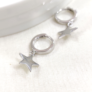 İTHAL YILDIZ 10 MM HALKA GÜMÜŞ KÜPE