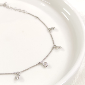 ZİRKON TAŞLI SALLANTILI GÜMÜŞ HALHAL