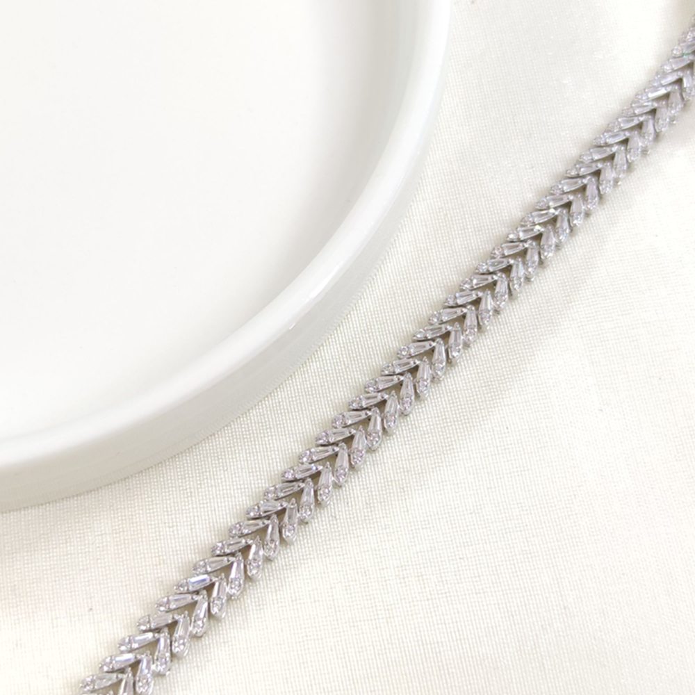 İTHAL 7 MM BAŞAK SU YOLU GÜMÜŞ BİLEKLİK 18 CM