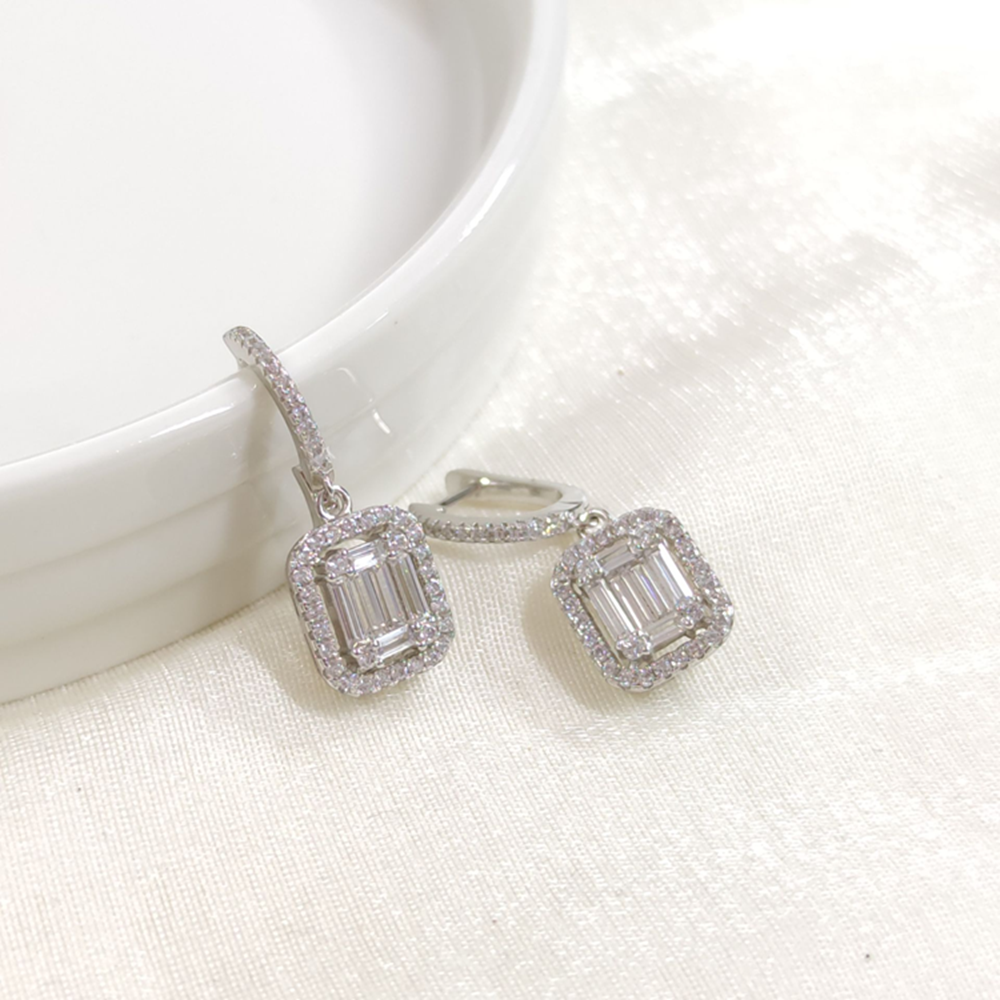 İTHAL PIRLANTA MONTÜR BAGET GÜMÜŞ 10 MM HALKA KÜPE