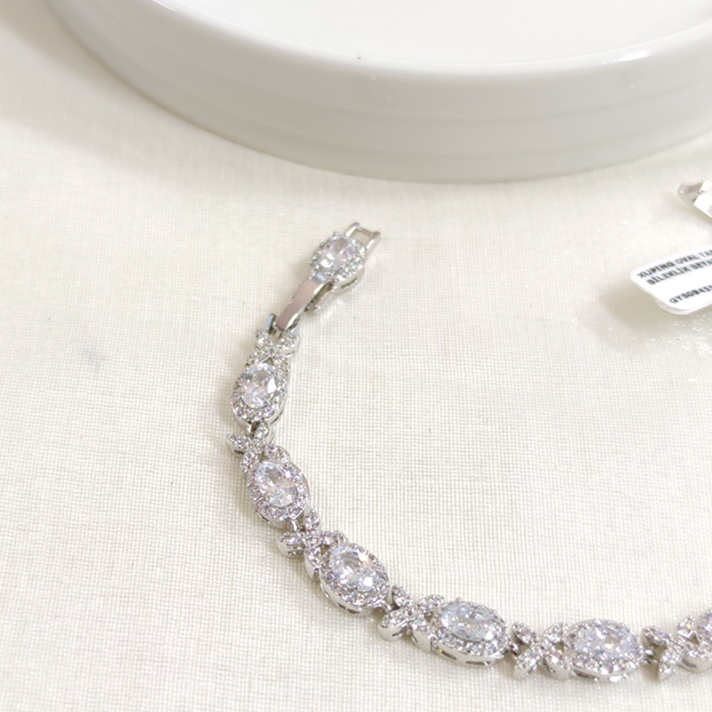 XUPING OVAL TAŞLI BİLEKLİK BEYAZ 17+2 CM