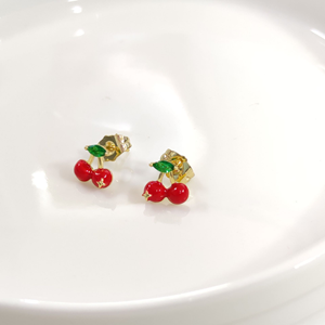 XUPING 10 MM YILDIZ KİRAZ ÇİVİ KÜPE GOLD