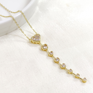 ÇELİK KALP TAŞLI Y KOLYE ZİNCİR GOLD 40+5 CM