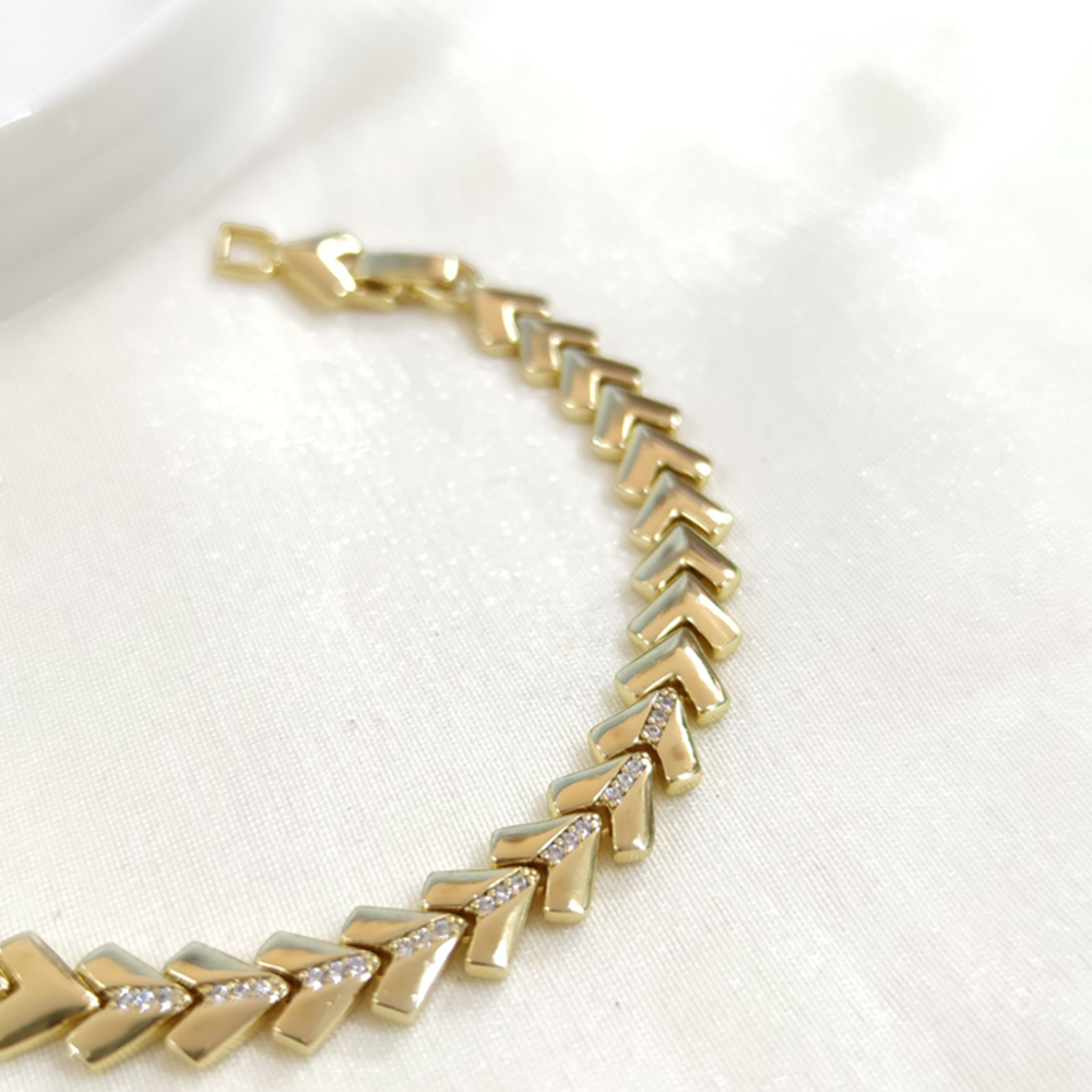 XUPING TAŞ DETAYLI OK BİLEKLİK GOLD 17+2 CM