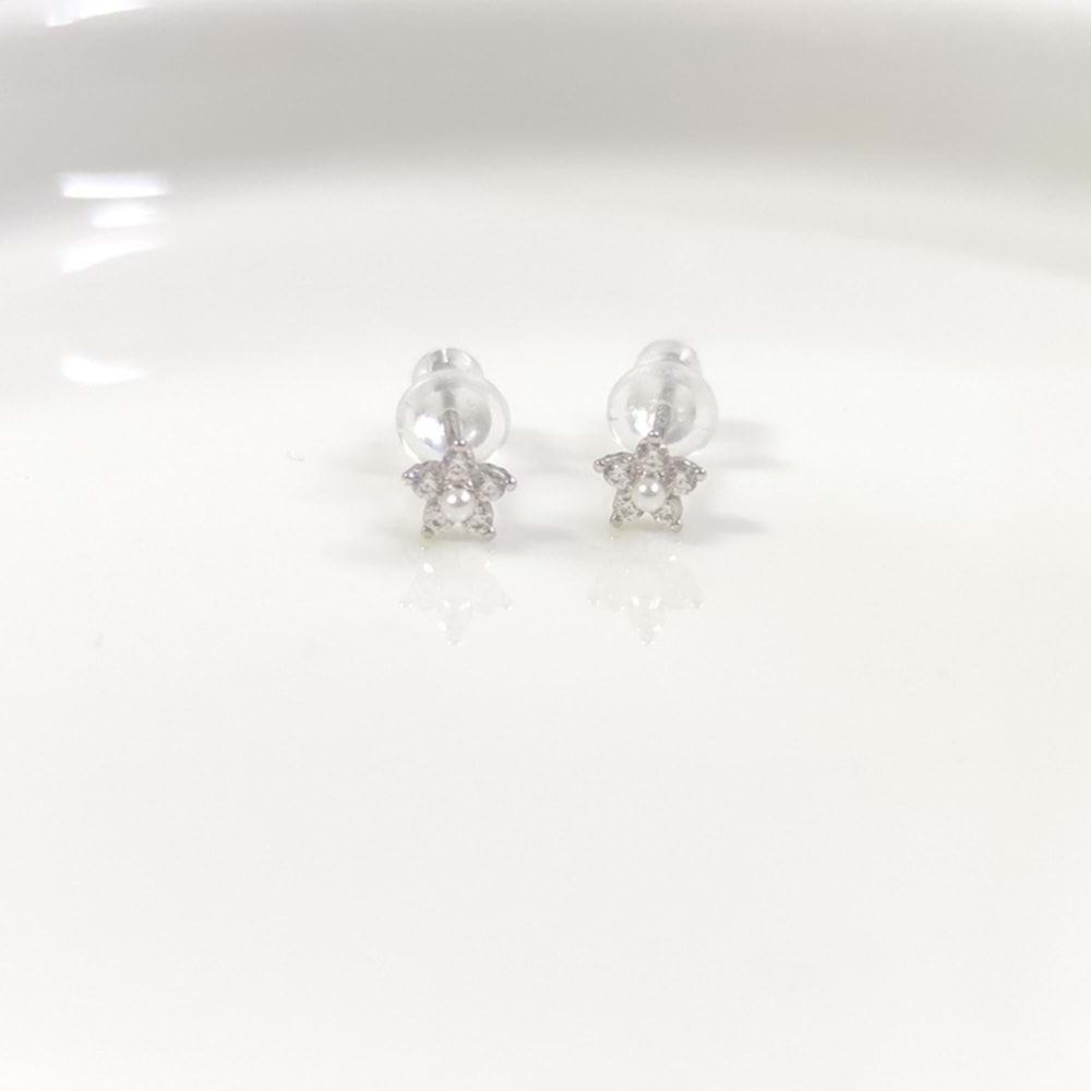 İTHAL 5 MM İNCİ DETAY ÇİÇEK GÜMÜŞ ÇİVİ KÜPE