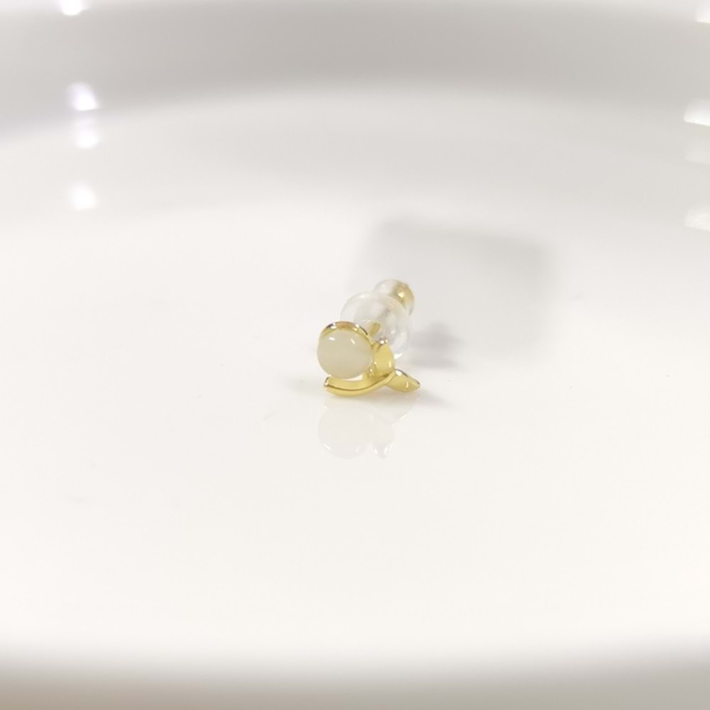 İTHAL 5 MM SEDEF TOP KUYRUK TEKLİ GÜMÜŞ ÇİVİ KÜPE - ALTIN SARI