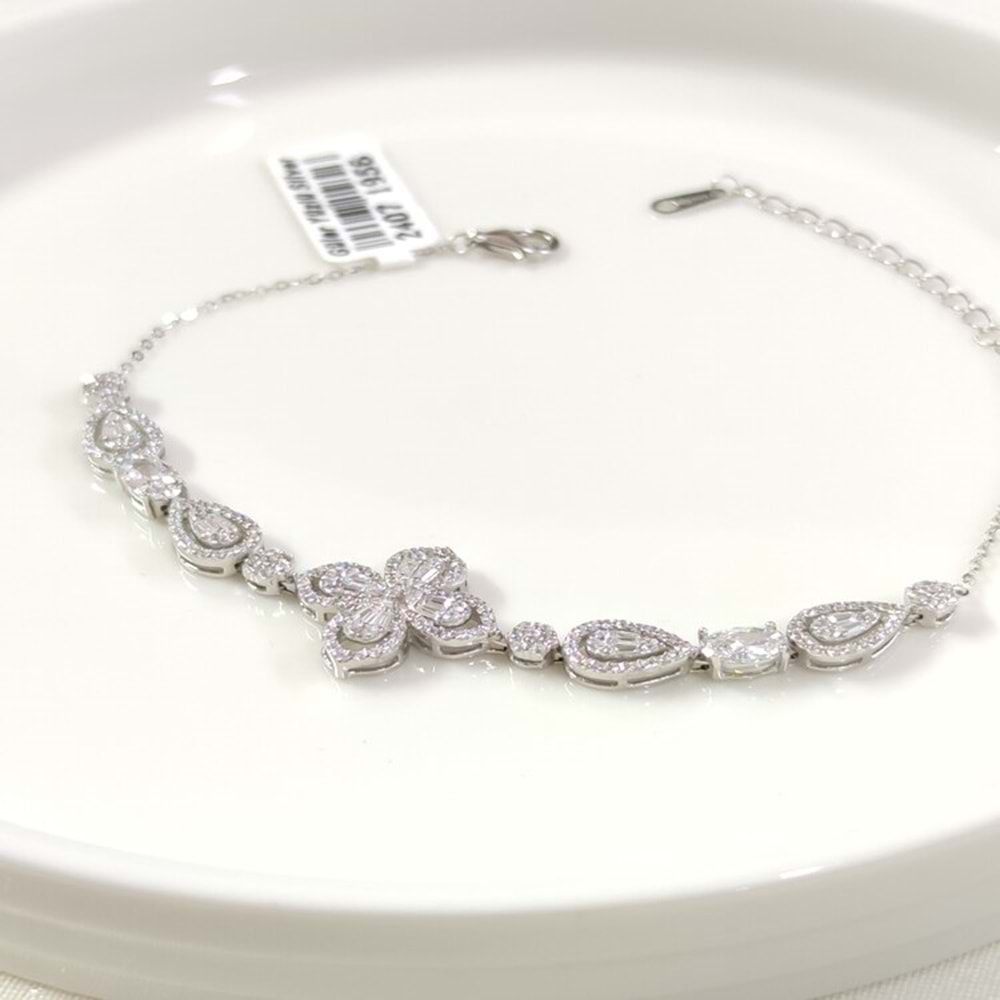 İTHAL YONCA DETAYLI TAŞLI GÜMÜŞ BİLEKLİK