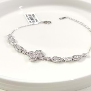 İTHAL YONCA DETAYLI TAŞLI GÜMÜŞ BİLEKLİK