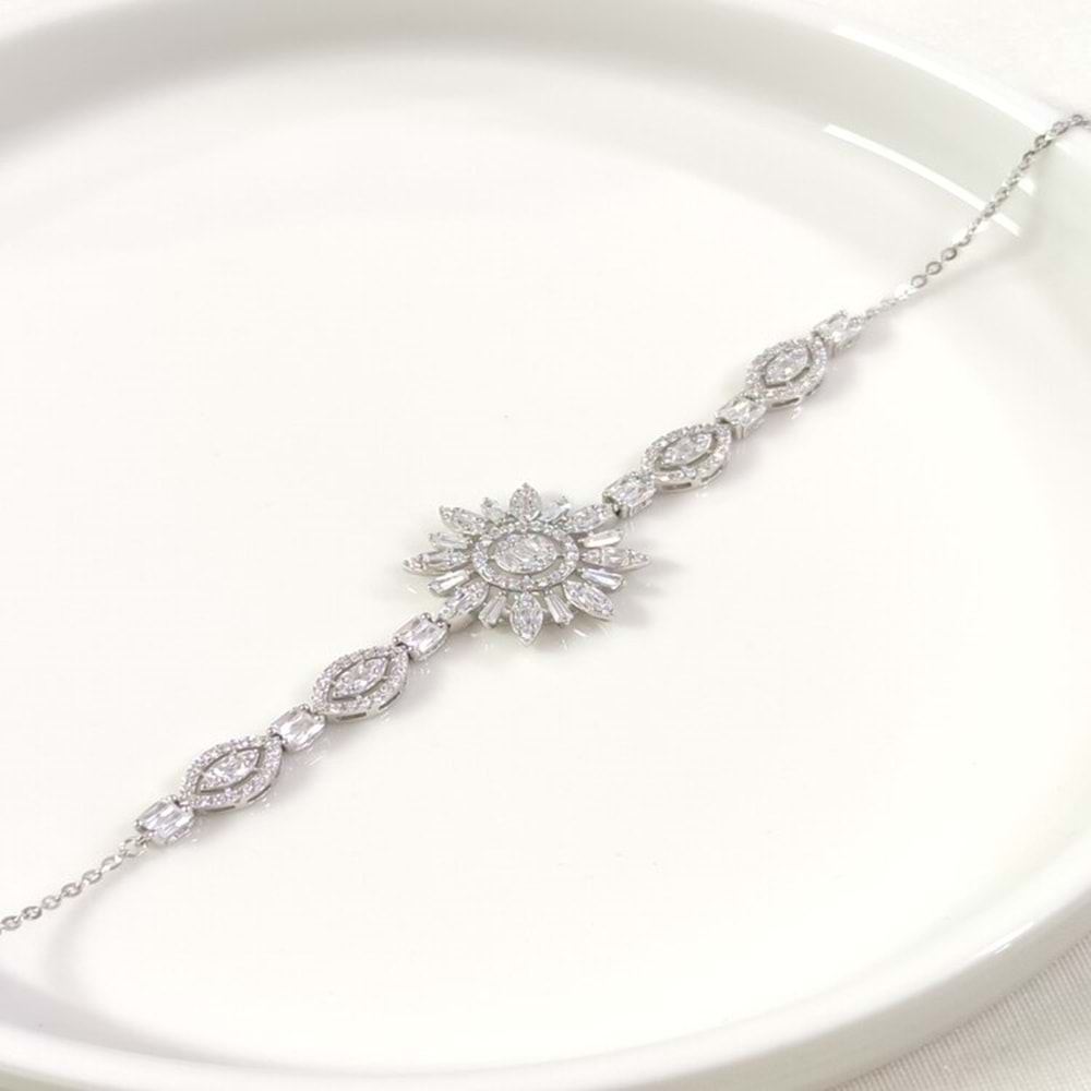 İTHAL GÜNEŞ DETAYLI TAŞLI GÜMÜŞ BİLEKLİK