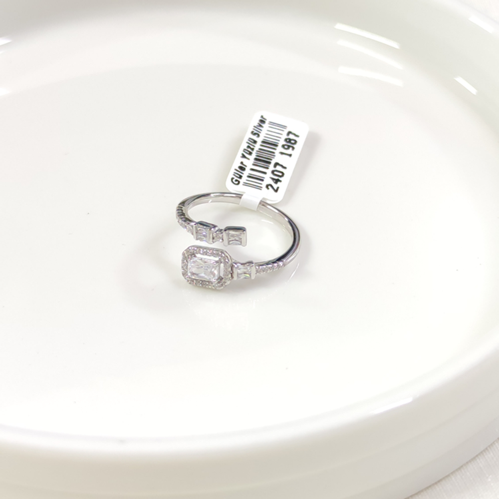 İTHAL BAGET TAŞLI GÜMÜŞ YÜZÜK