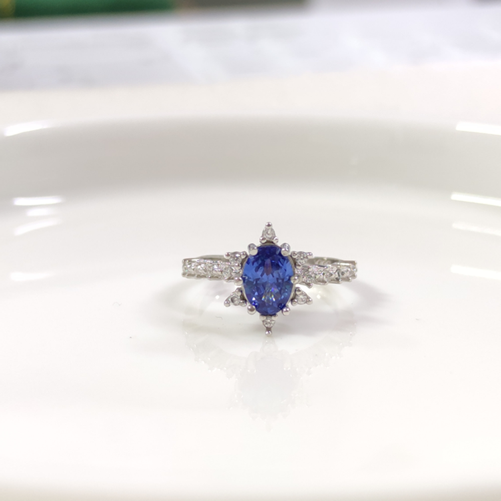 MAVİ OVAL TAŞLI ÇİÇEK LOTUS TEK TAŞ GÜMÜŞ YÜZÜK