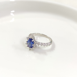 MAVİ OVAL TAŞLI ÇİÇEK LOTUS TEK TAŞ GÜMÜŞ YÜZÜK