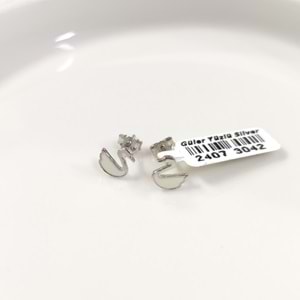 8 MM MİNELİ KUĞU GÜMÜŞ ÇİVİ KÜPE