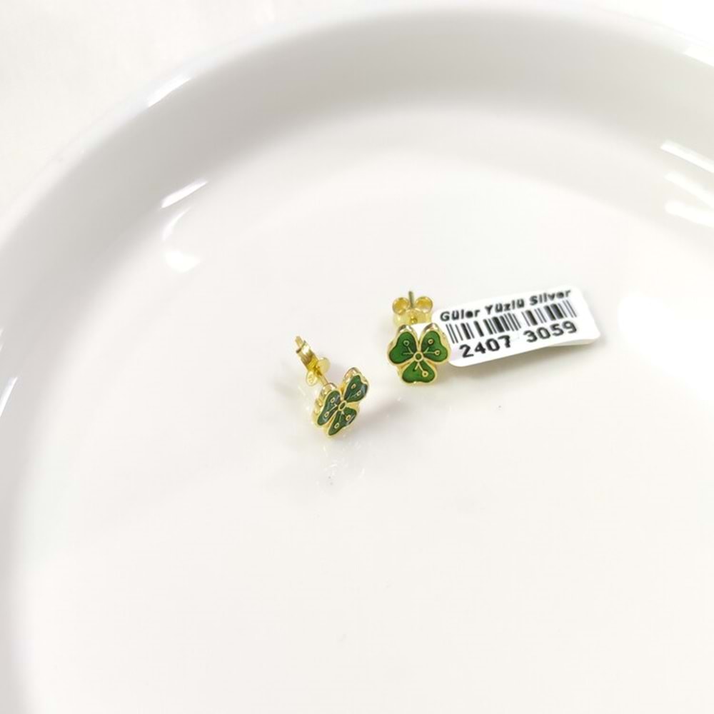 8 MM MİNELİ YONCA GÜMÜŞ ÇİVİ KÜPE