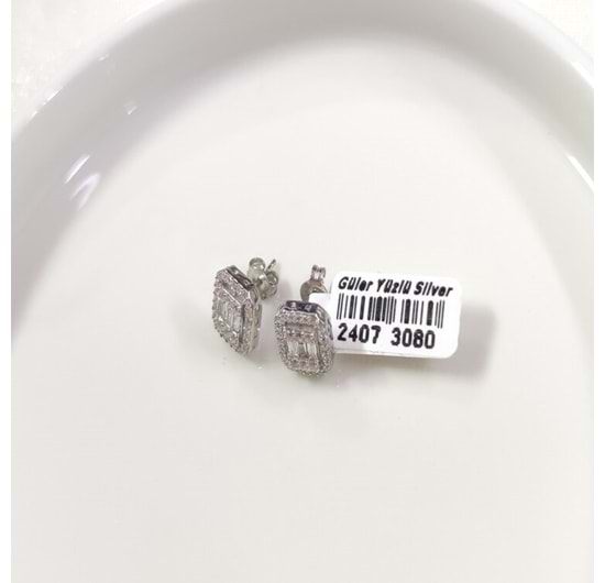 1 CM BAGET GÜMÜŞ ÇİVİ KÜPE - RODYUM BEYAZ