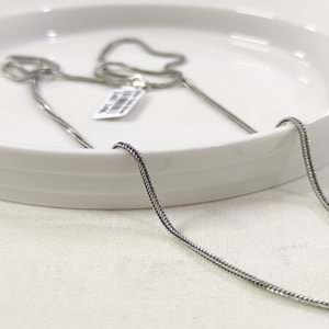1,60 MM GÜMÜŞ TİLKİ KUYRUĞU KÜP ZİNCİR KOLYE 65 CM