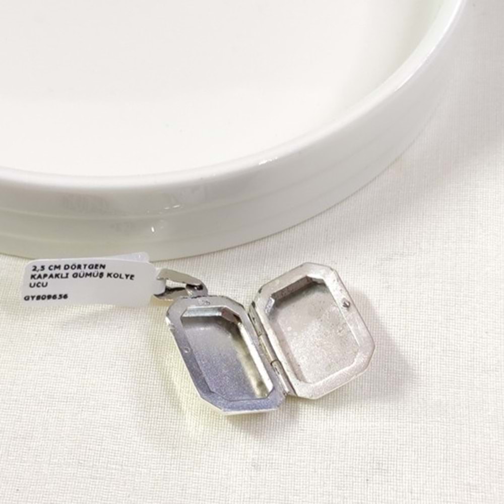 2,5 CM DÖRTGEN KAPAKLI GÜMÜŞ KOLYE UCU