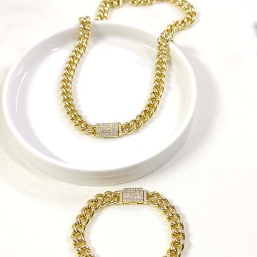 XUPING TAŞLI 8,5MM KUTU KİLİT KOLYE BİLEKLİK KOMBİN SET GOLD