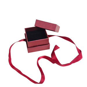 YK KURDELALI YÜZÜK KUTUSU